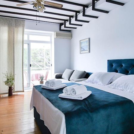 Apartment Beach Makarska Bagian luar foto