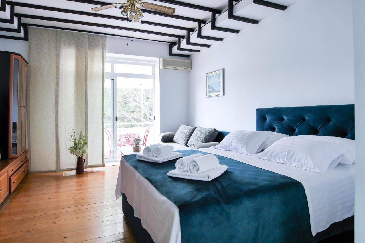 Apartment Beach Makarska Bagian luar foto