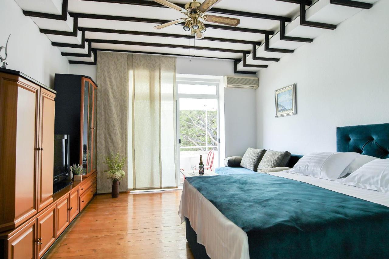 Apartment Beach Makarska Bagian luar foto