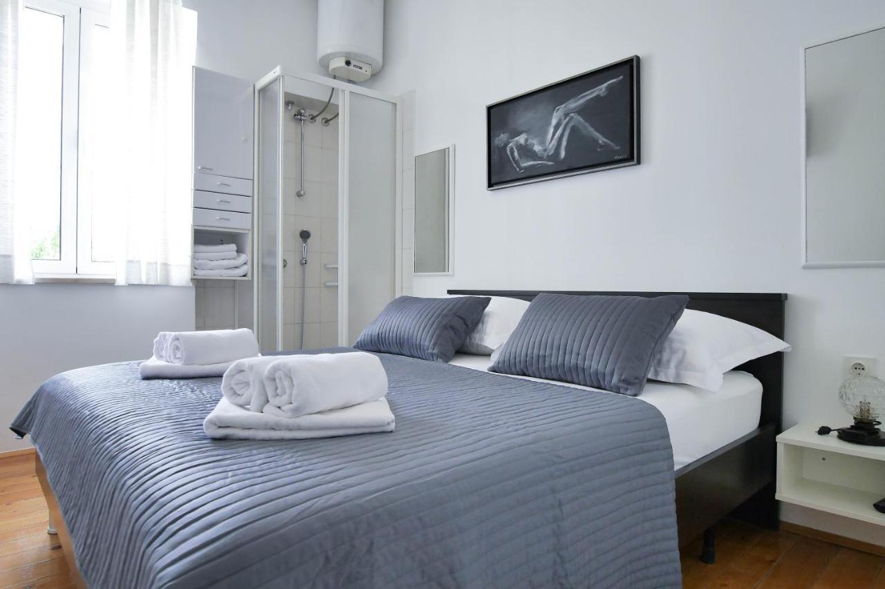 Apartment Beach Makarska Bagian luar foto