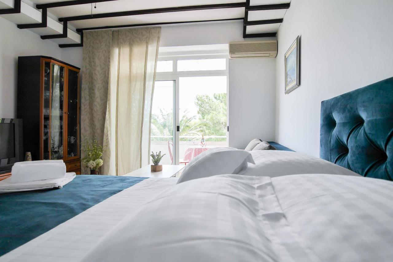 Apartment Beach Makarska Bagian luar foto